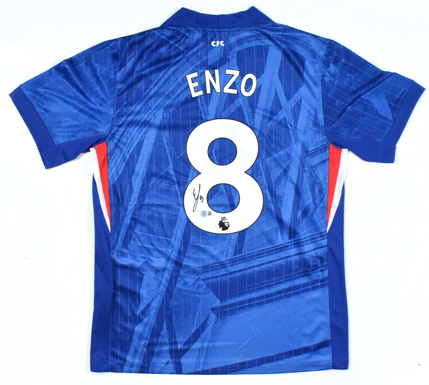 Enzo Fernandez Autographed Chelsea Home Soccer Jersey #8 - Beckett W Hologram *L