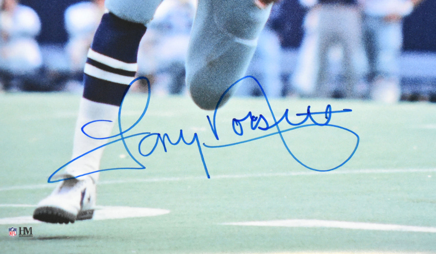 Tony Dorsett Autographed Dallas Cowboys 16x20 Running Photo - Beckett W Hologram