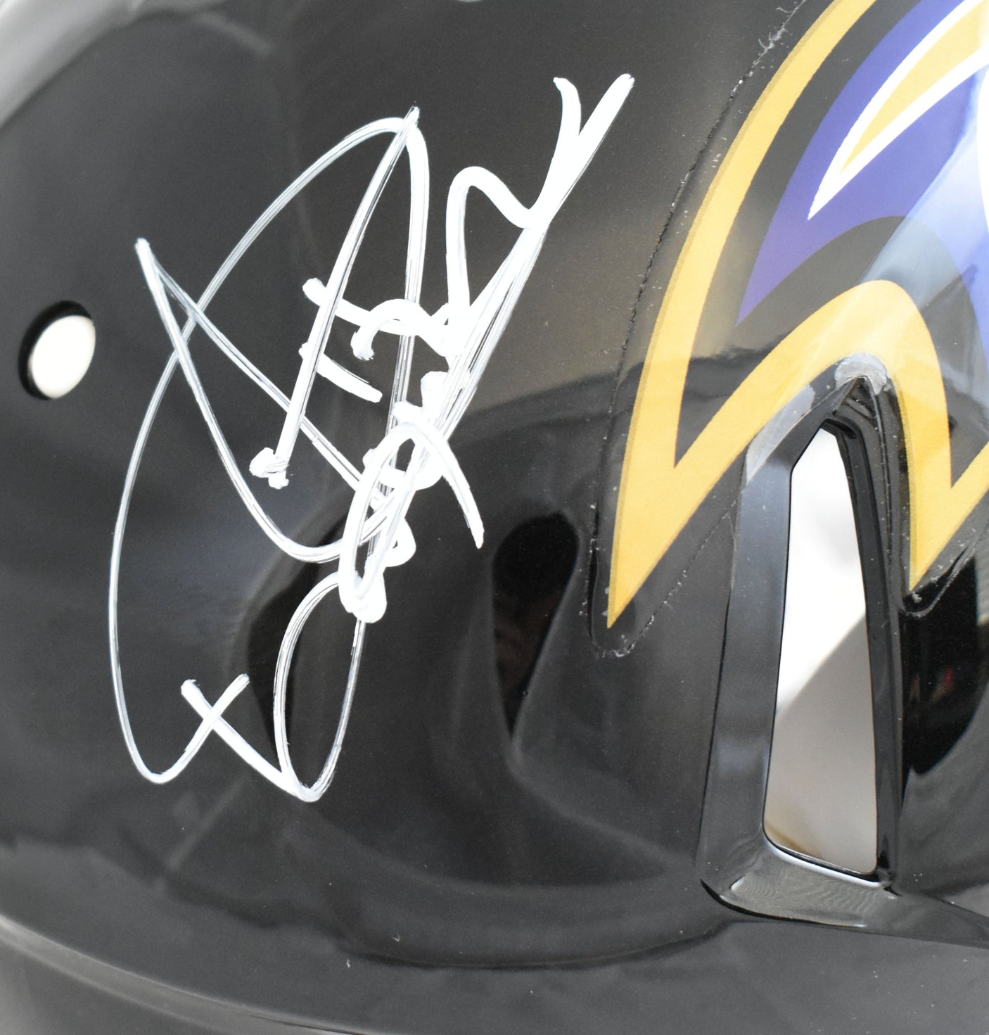 Derrick Henry Autographed Ravens F/S Speed Authentic Helmet - Beckett W Hologram