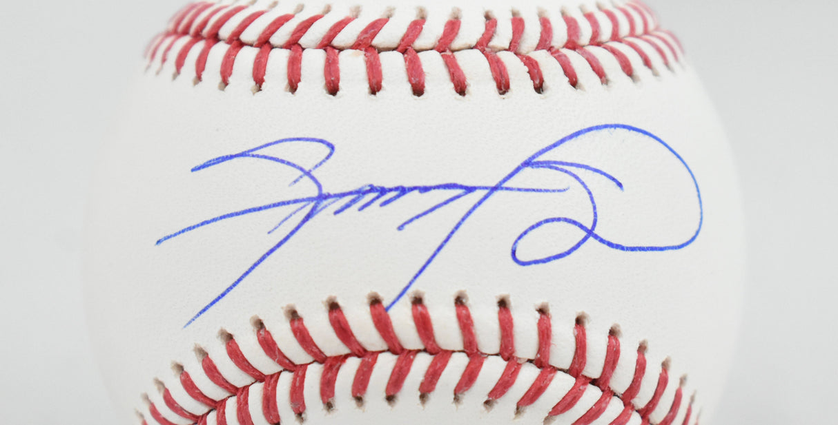 Sammy Sosa Autographed Rawlings OML Baseball - Beckett W Hologram *Blue