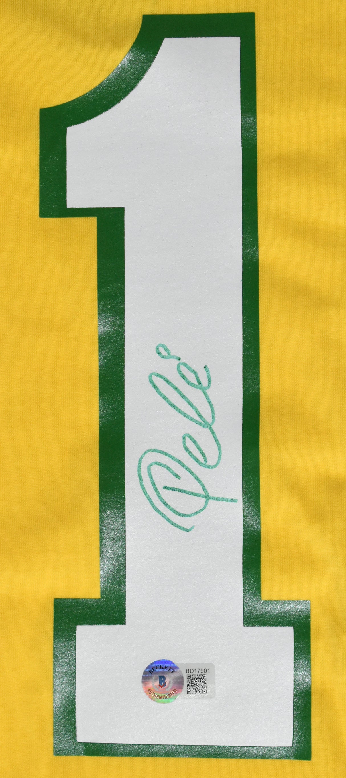 Pele Autographed Brazil Home Soccer Jersey #10 - Beckett Holo *XL