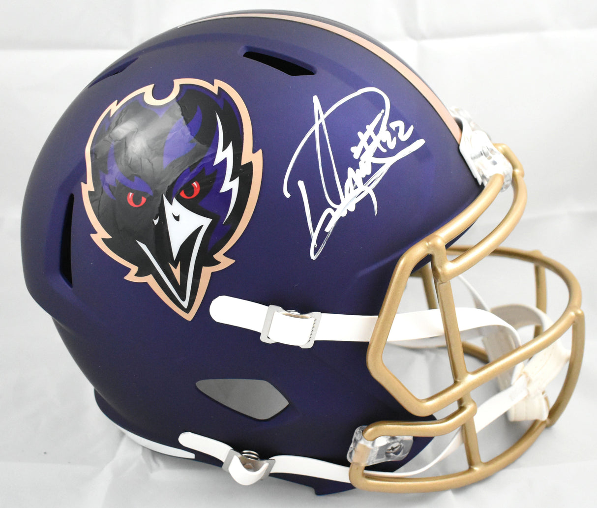 Derrick Henry Signed Baltimore Ravens F/S Alt 24 Speed Helmet - Beckett W Holo