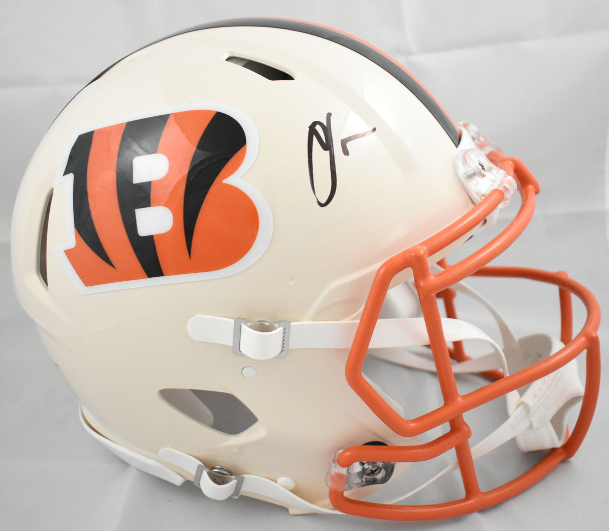 Chad Johnson Autographed Cincinnati Bengals F/S Retro Speed Authentic Helmet - Beckett Holo