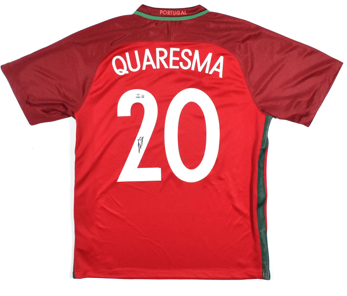 Ricardo Quaresma Autographed Portugal Home Soccer Jersey #20 - Beckett Holo *L