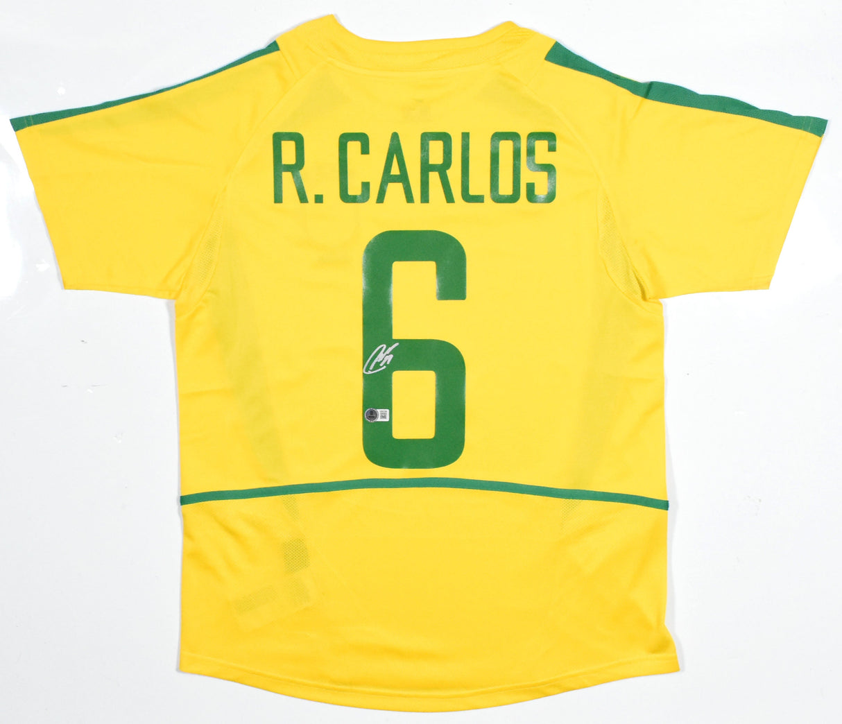 Roberto Carlos Autographed Brazil Home Soccer Jersey #6 - Beckett W Holo *M