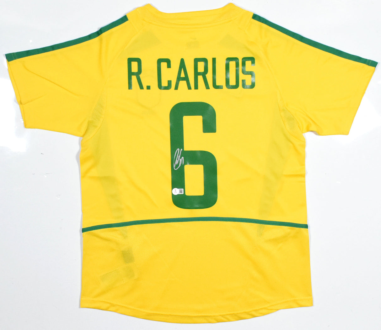 Roberto Carlos Autographed Brazil Home Soccer Jersey #6 - Beckett W Holo *L