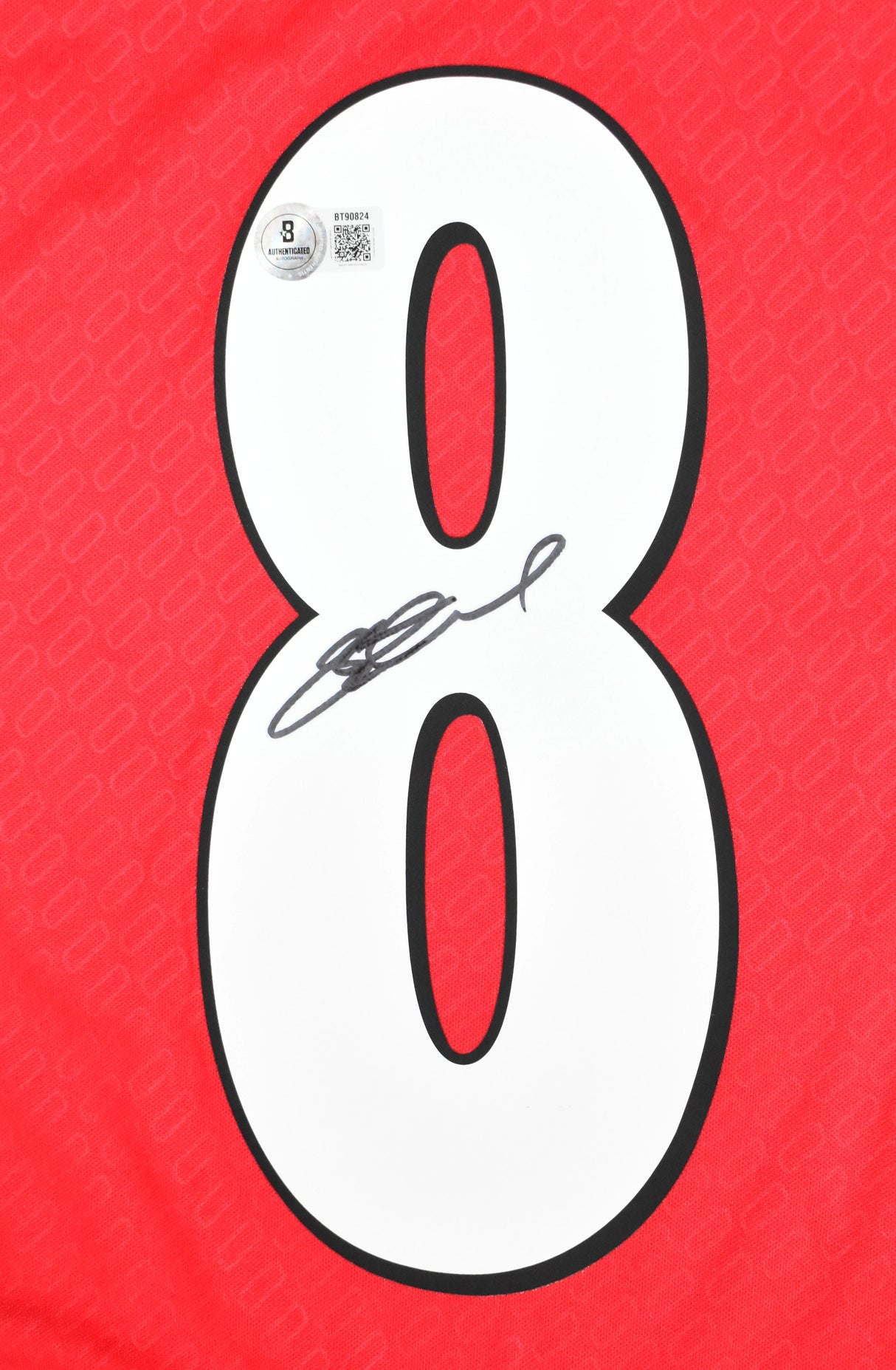 Steven Gerrard Autographed Liverpool Home Soccer Jersey #8- Beckett Holo *S