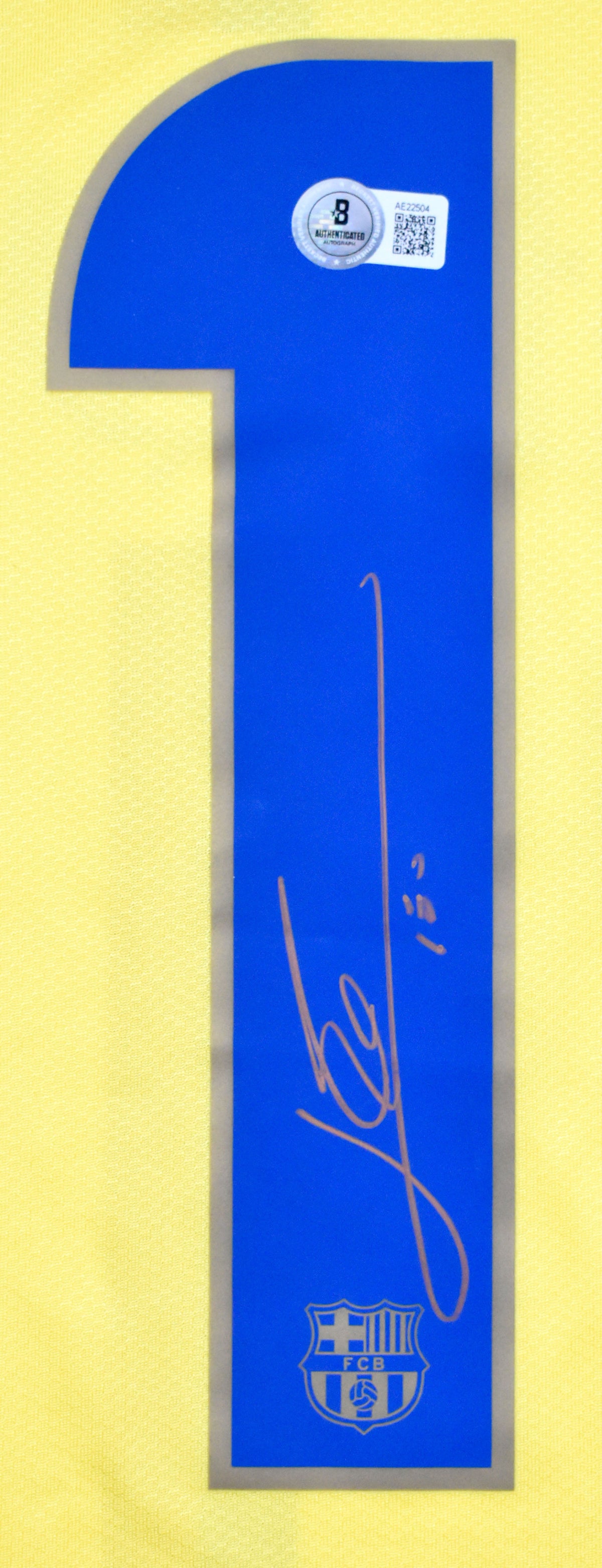 Lionel Messi Autographed Barcelona Yellow Soccer Jersey #10 - Beckett *L