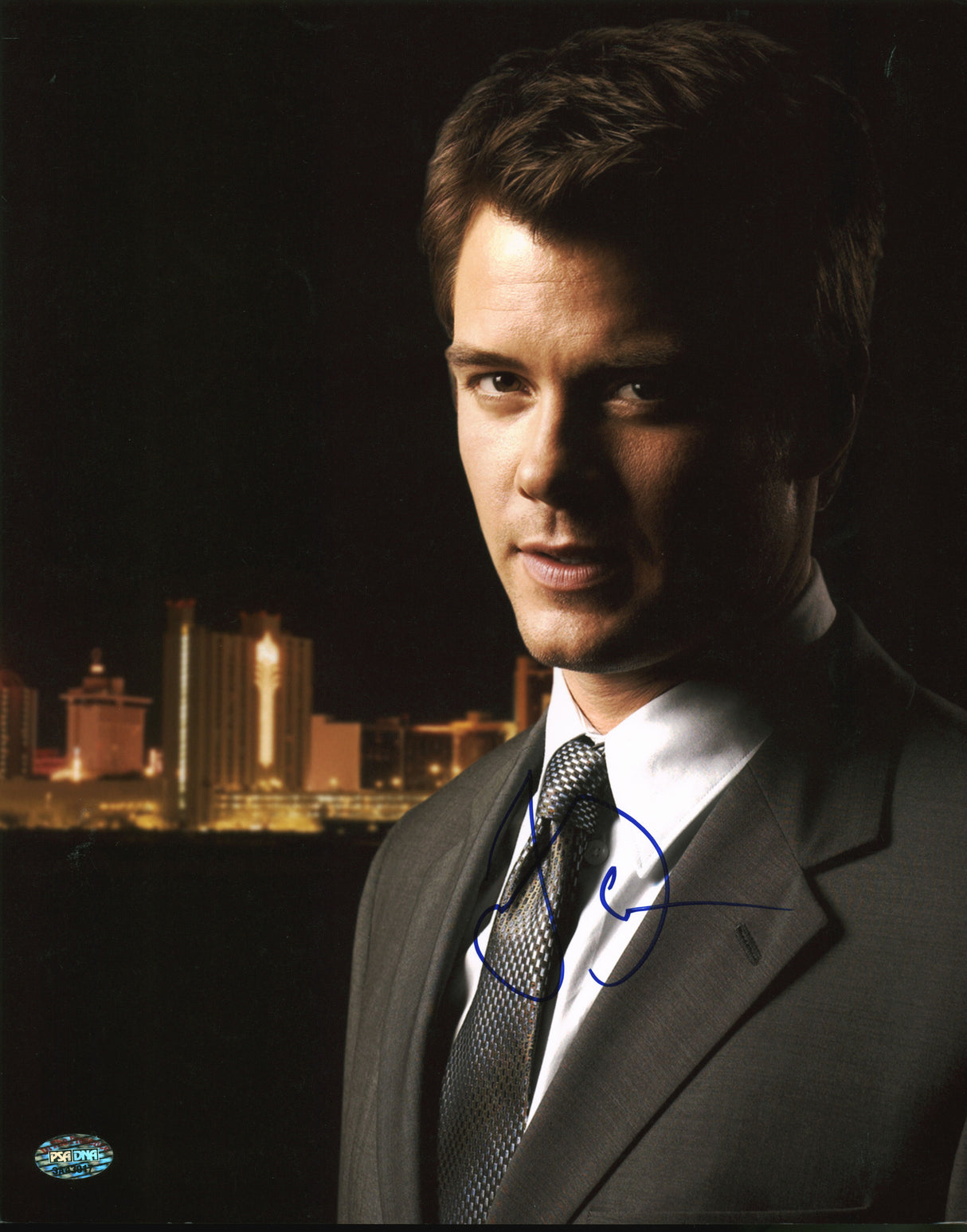Josh Duhamel Las Vegas Authentic Signed 11x14 Photo Autographed PSA Itp #3A43017