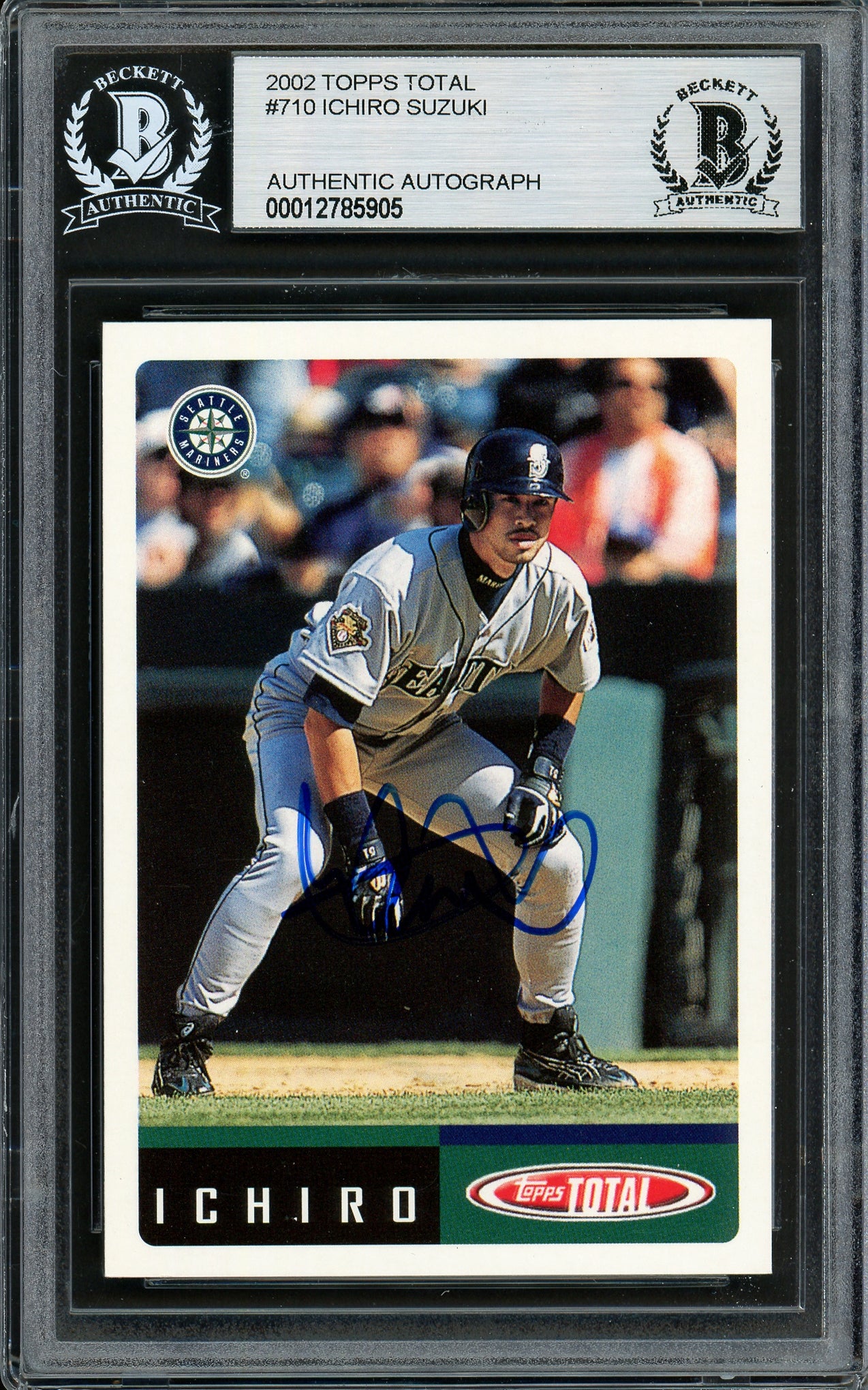 Ichiro Suzuki Autographed 2002 Topps Total Card #710 Seattle Mariners Beckett BAS #12785905