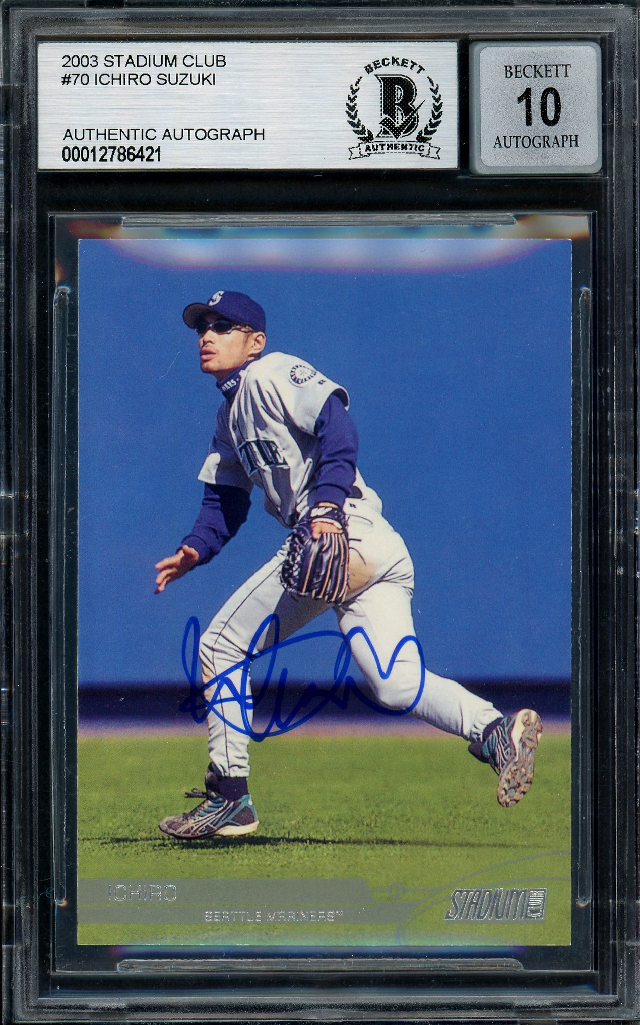 Ichiro Suzuki Autographed 2003 Topps Stadium Club Card #70 Seattle Mariners Auto Grade Gem Mint 10 Beckett BAS Stock #194344