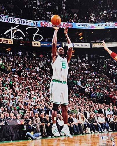 Kevin Garnett Signed Boston Celtics 16x20 FP Jump Shot Photo - Beckett W Auth