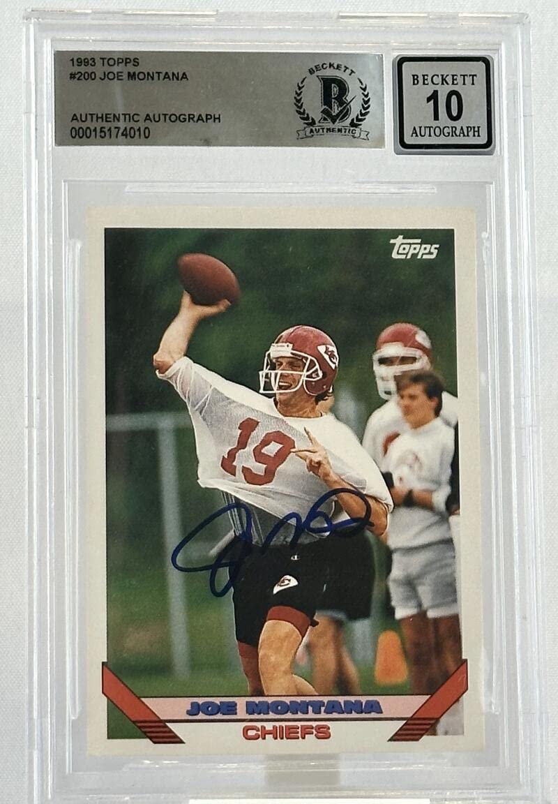 1993 Topps #200 Joe Montana Auto Kansas City Chiefs BGS Autograph 10