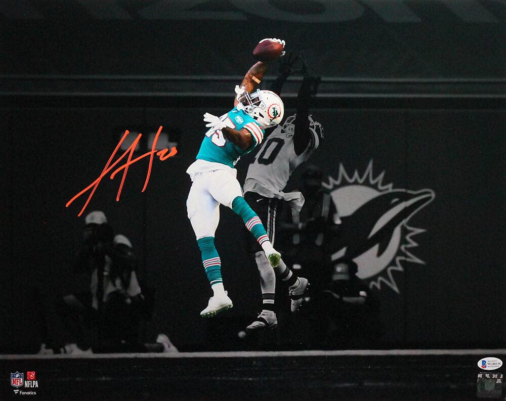 Xavien Howard Signed Dolphins Spotlight Catch 16X20 FP Photo- Beckett W *Orange