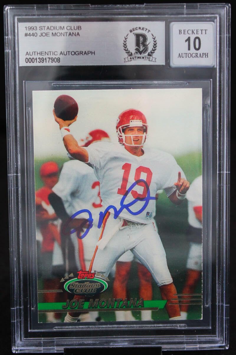 1993 Stadium Club #440 Joe Montana Auto Kansas City Chiefs BGS Autograph 10