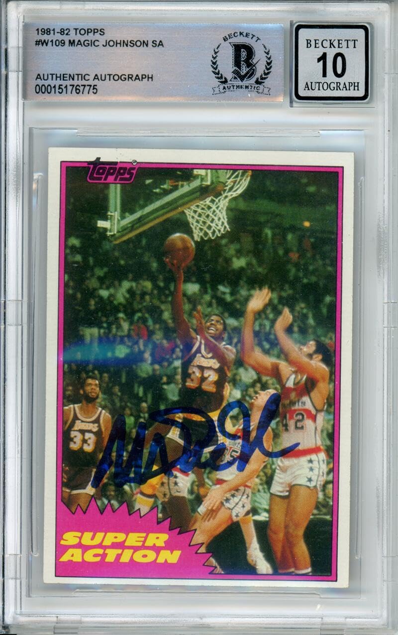 1981-82 Topps Super Action #21 Magic Johnson RC Los Angeles Lakers BGS Auto 10