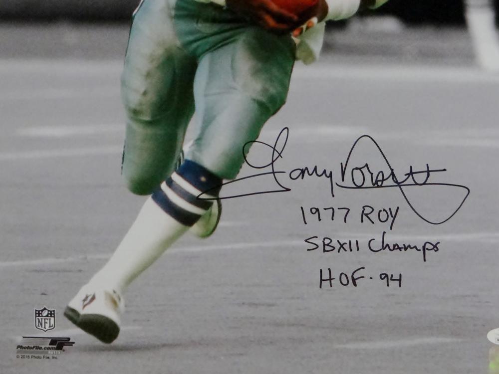 Tony Dorsett Signed Cowboys 16x20 PF BW & Color Photo w/ 3 Insc- JSA W *1977 ROY