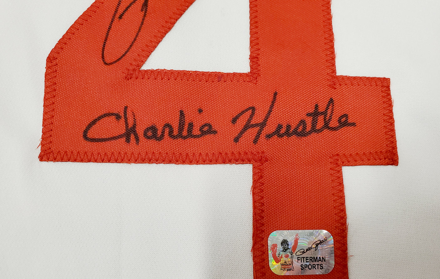 Cincinnati Reds Pete Rose Autographed White Jersey "Charlie Hustle" PR Holo Stock #197082
