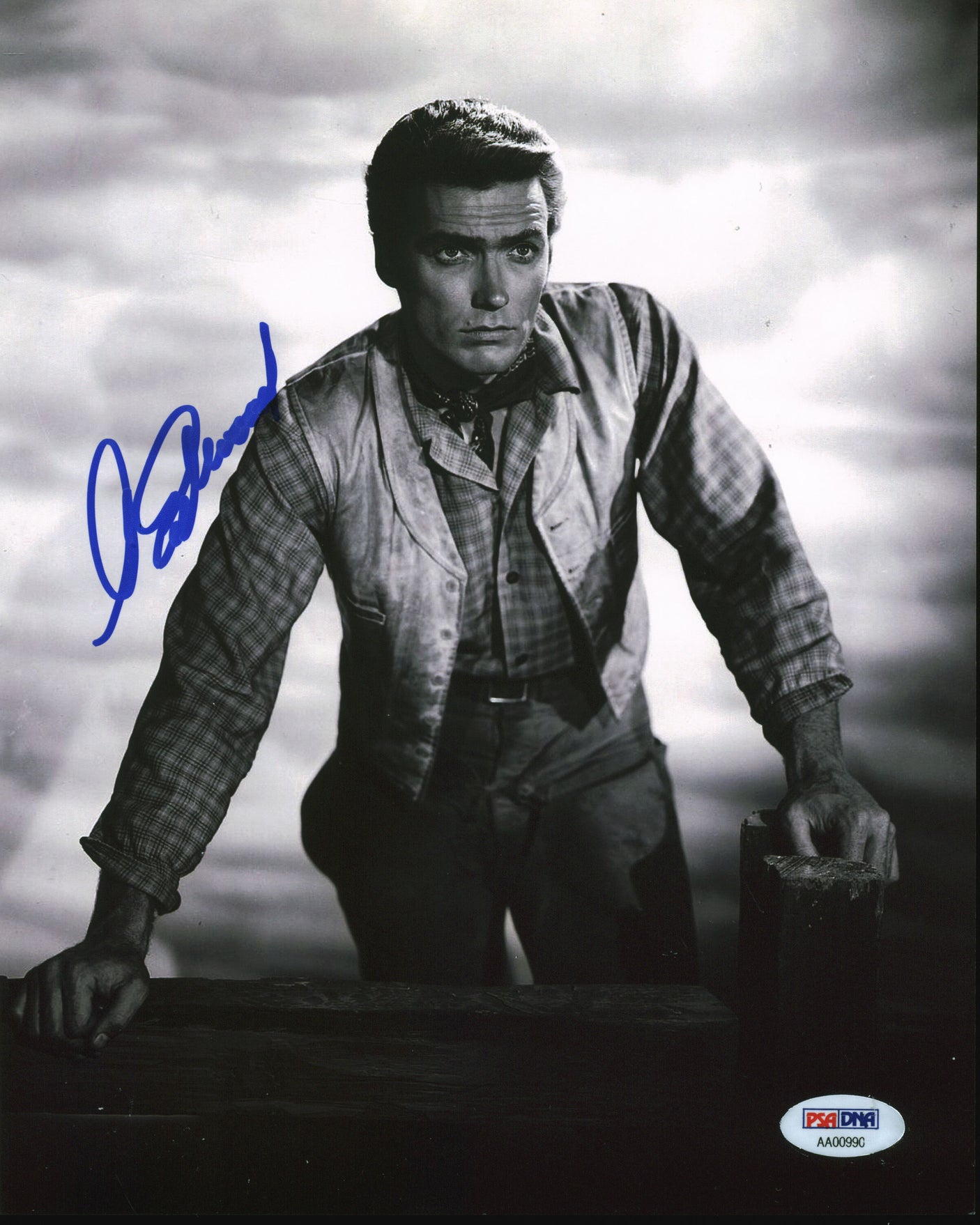 Clint Eastwood Rawhide Authentic Signed 8x10 Photo Auto 10! BAS #AC26960