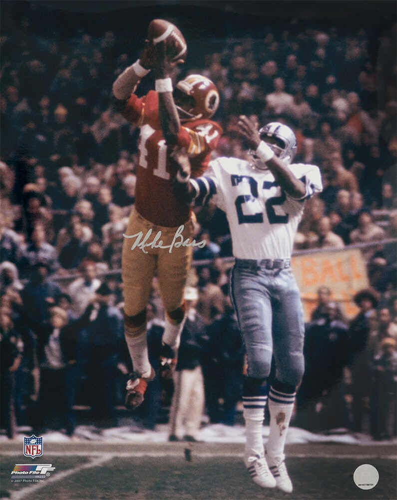Mike Bass Signed Washington Interception vs Cowboys Action 16x20 Photo