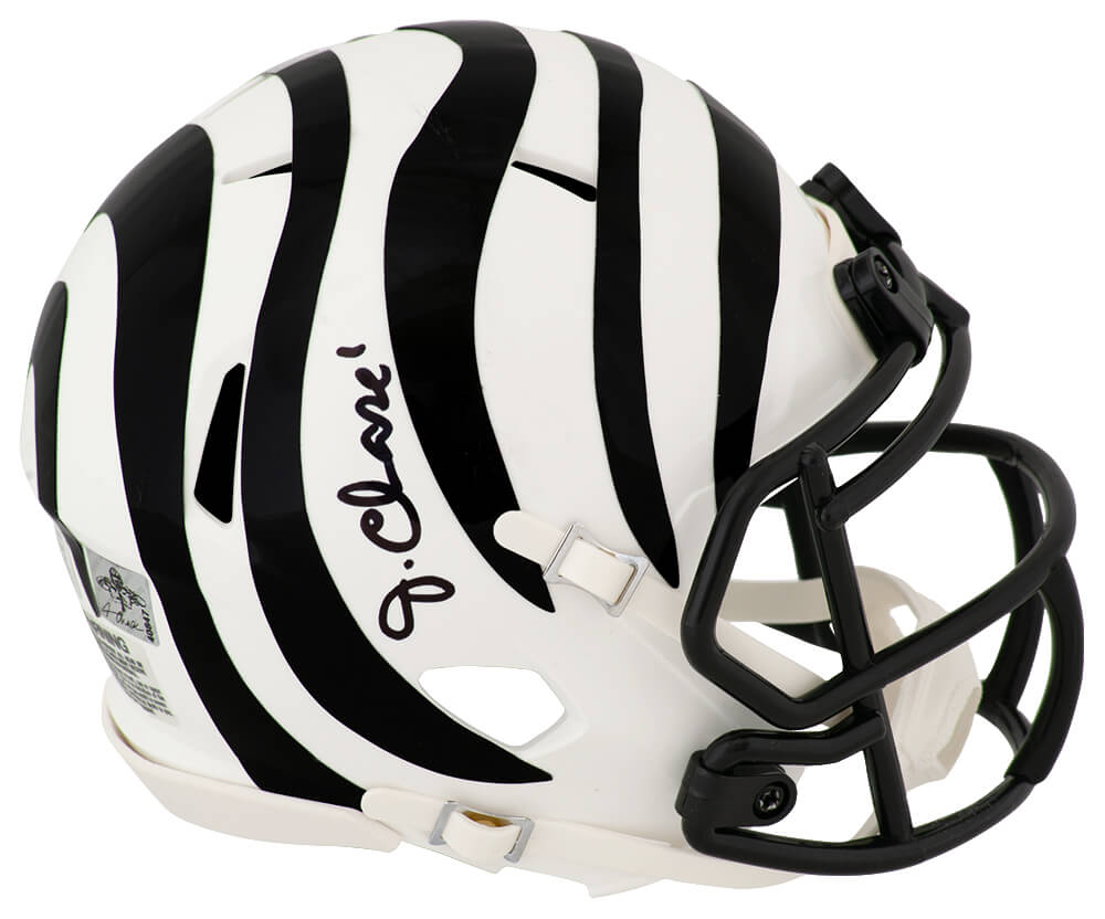 Ja'Marr Chase Signed Bengals Alternate White Riddell Speed Mini Helmet - (Beckett)