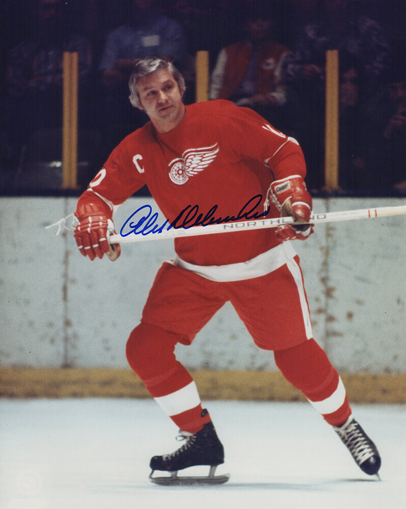 Alex Delvecchio Signed Detroit Red Wings Red Jersey Skating 8x10 Photo
