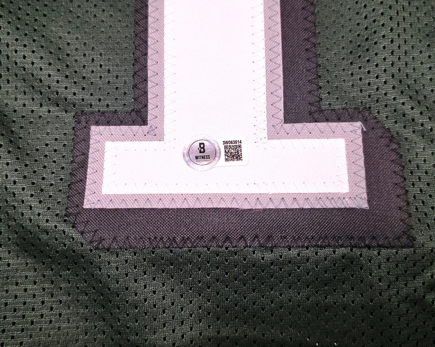 Philadelphia Eagles DeSean Jackson Autographed Green Jersey Beckett BAS Witness Stock #253484