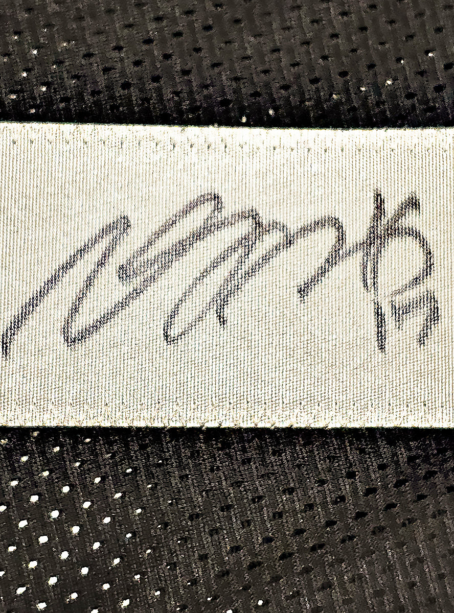 Las Vegas Raiders Davante Adams Autographed Black Jersey Beckett BAS Witness Stock #220595