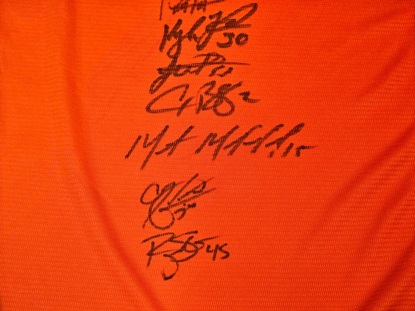 Houston Astros 2022 World Series Champion Autographed Orange Nike Jersey Size XXL With 14 Signatures Including Jose Altuve & Yordan Alvarez Beckett BAS Witness Stock #220890