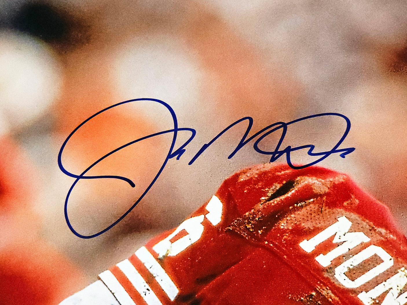 Joe Montana Autographed 16x20 Photo San Francisco 49ers Beckett BAS QR Stock #221163