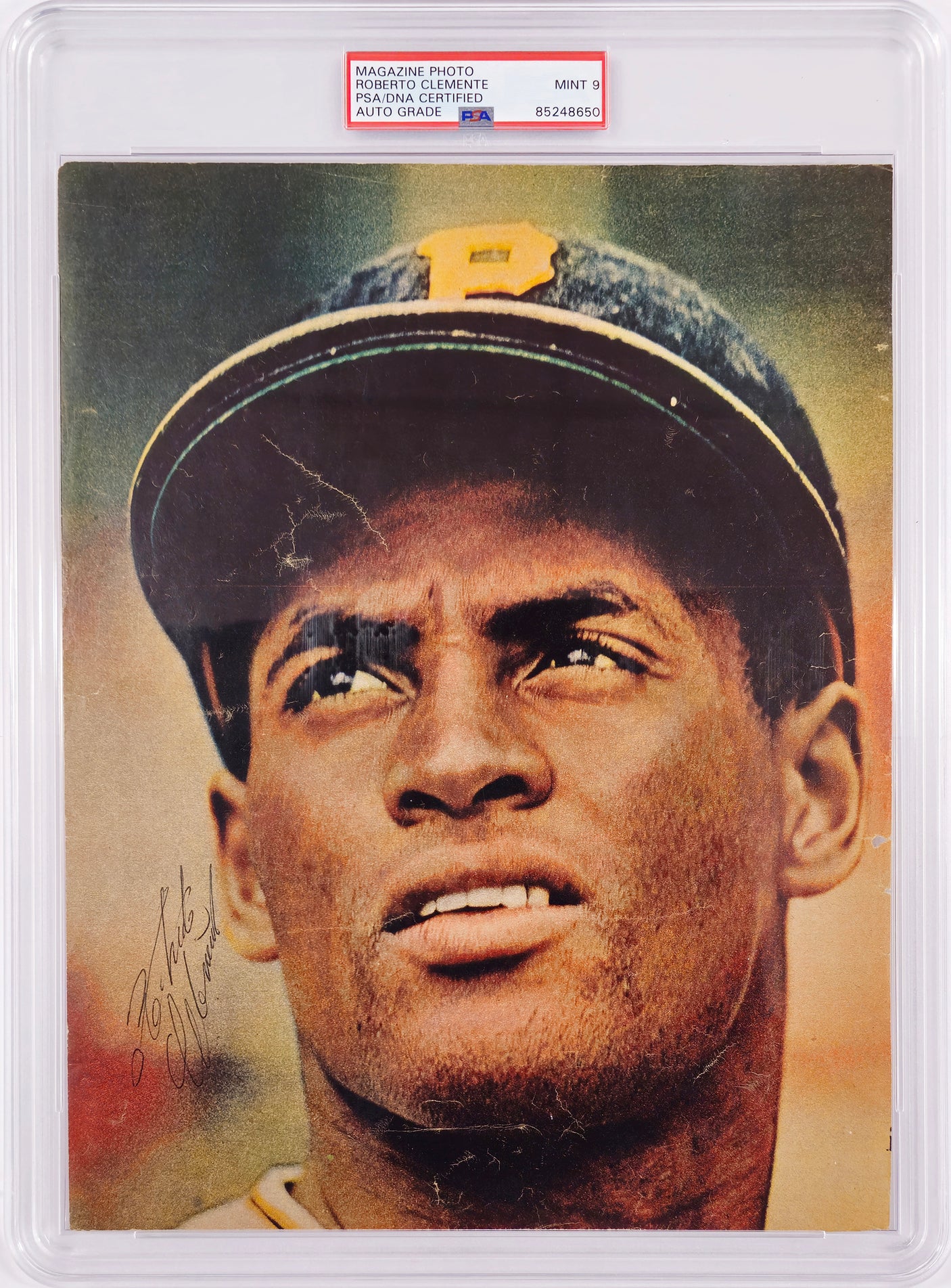 Roberto Clemente Autographed 8.5x11 Magazine Page Photo Pittsburgh Pirates Auto Grade Mint 9 PSA/DNA #85248650