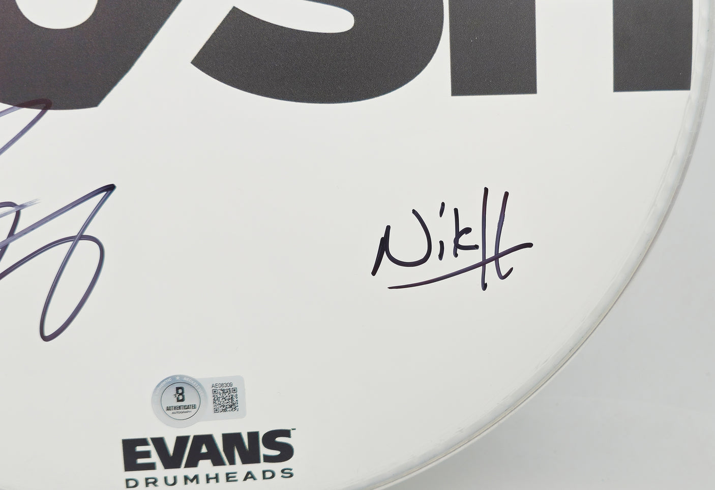 Bush Autographed Drumhead Signed By All 4 Band Members Including Gavin Rossdale Beckett BAS Stock #237003