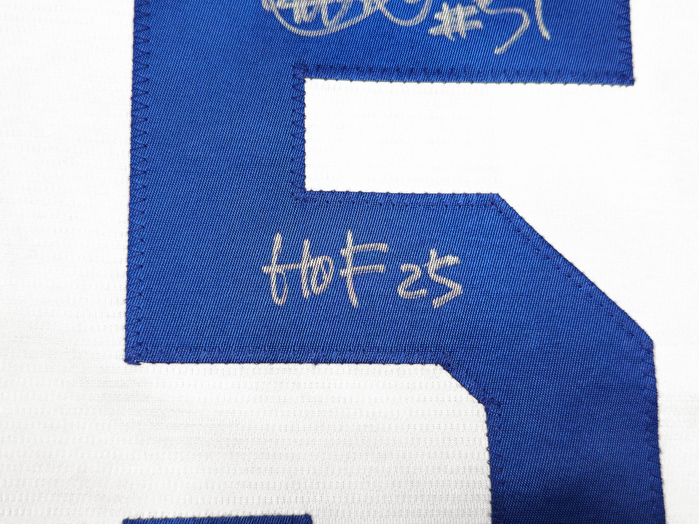 Seattle Mariners Ichiro Suzuki Autographed White Nike Cooperstown Collection Jersey Size XL "HOF 25" IS Holo & Beckett BAS Witness QR Stock #238318