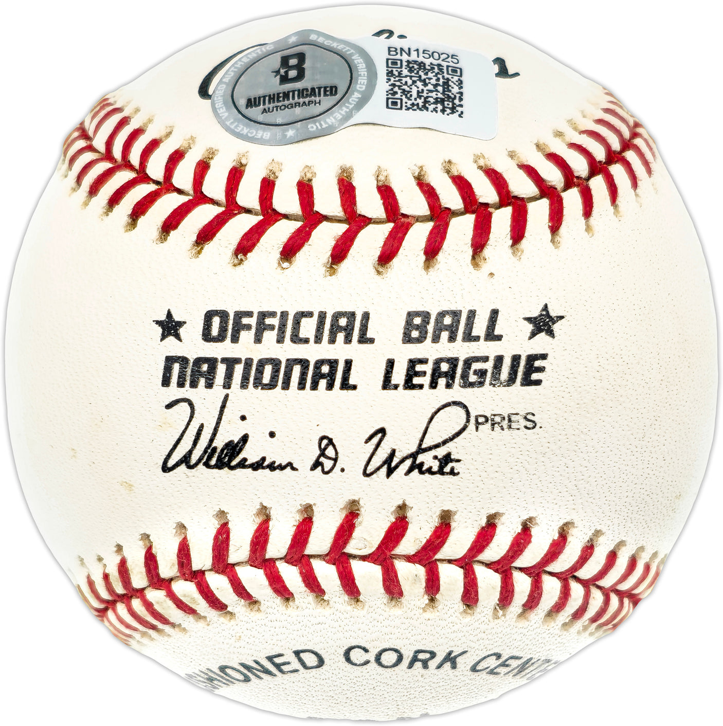 Mike Schmidt Autographed Official NL Baseball Philadelphia Phillies Beckett BAS QR #BN15025