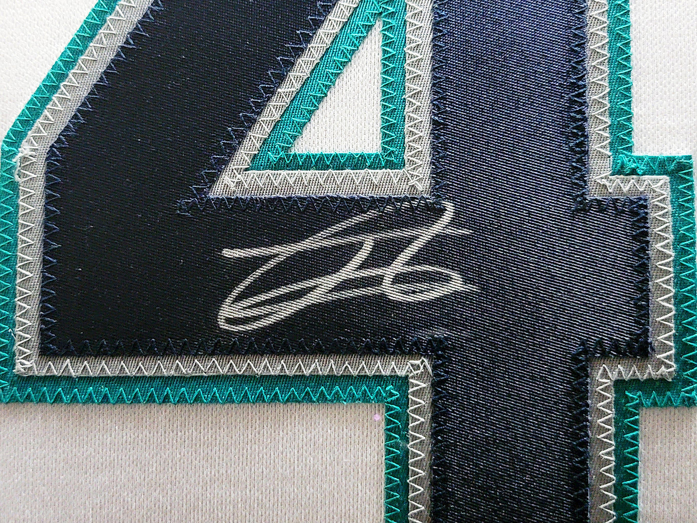 Seattle Mariners Julio Rodriguez Autographed Framed White Jersey JROD Show Beckett BAS Witness Stock #210990