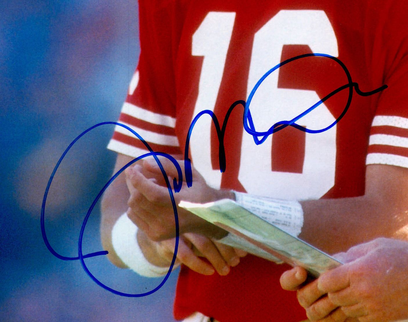 Joe Montana Autographed 16x20 Photo San Francisco 49ers Beckett BAS QR Stock #238338