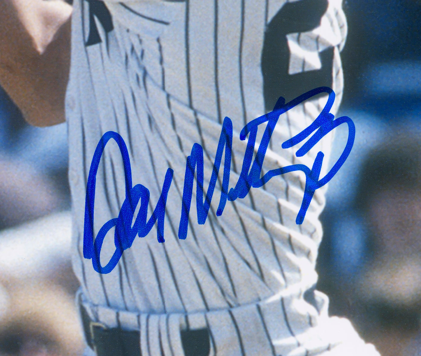 Don Mattingly Autographed 16x20 Photo New York Yankees Beckett BAS Witness Stock #224701