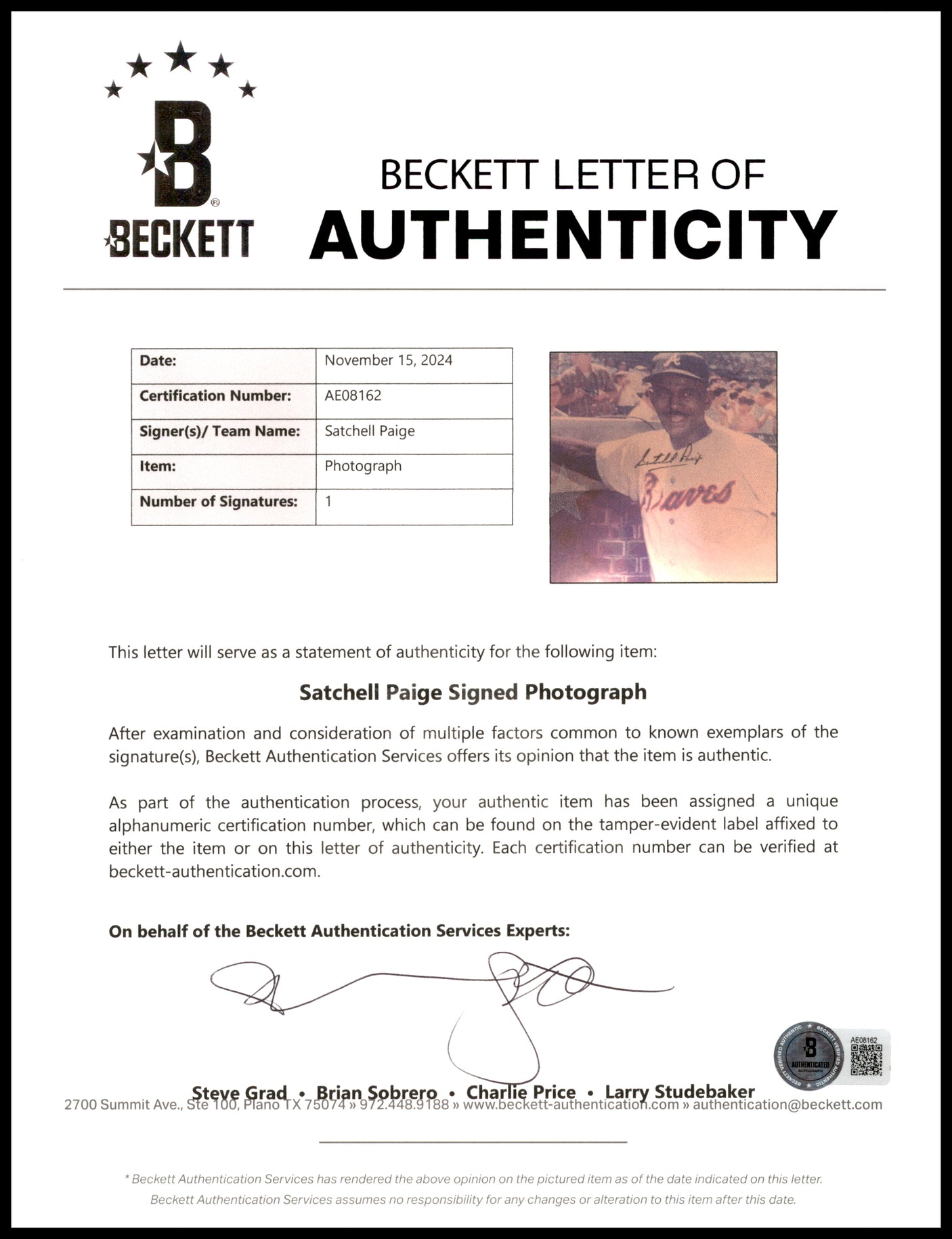 Satchel Paige Autographed Framed 8x10 Photo Atlanta Braves Beckett BAS #AE08162