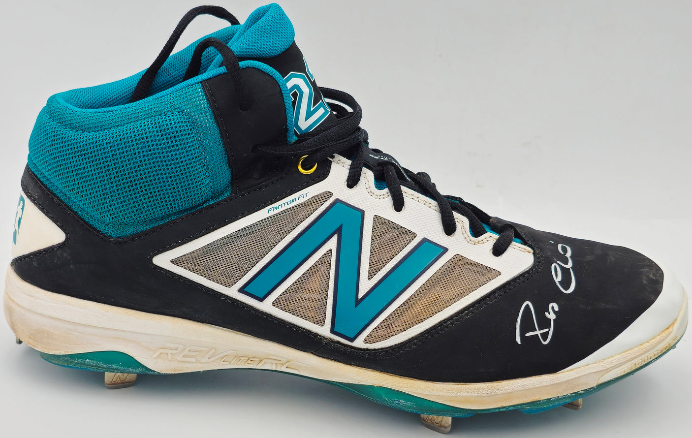Robinson Cano Autographed Pair of Game Used Black & Teal New Balance Revlite Cleats Seattle Mariners PSA/DNA #7A96543 & 7A96544