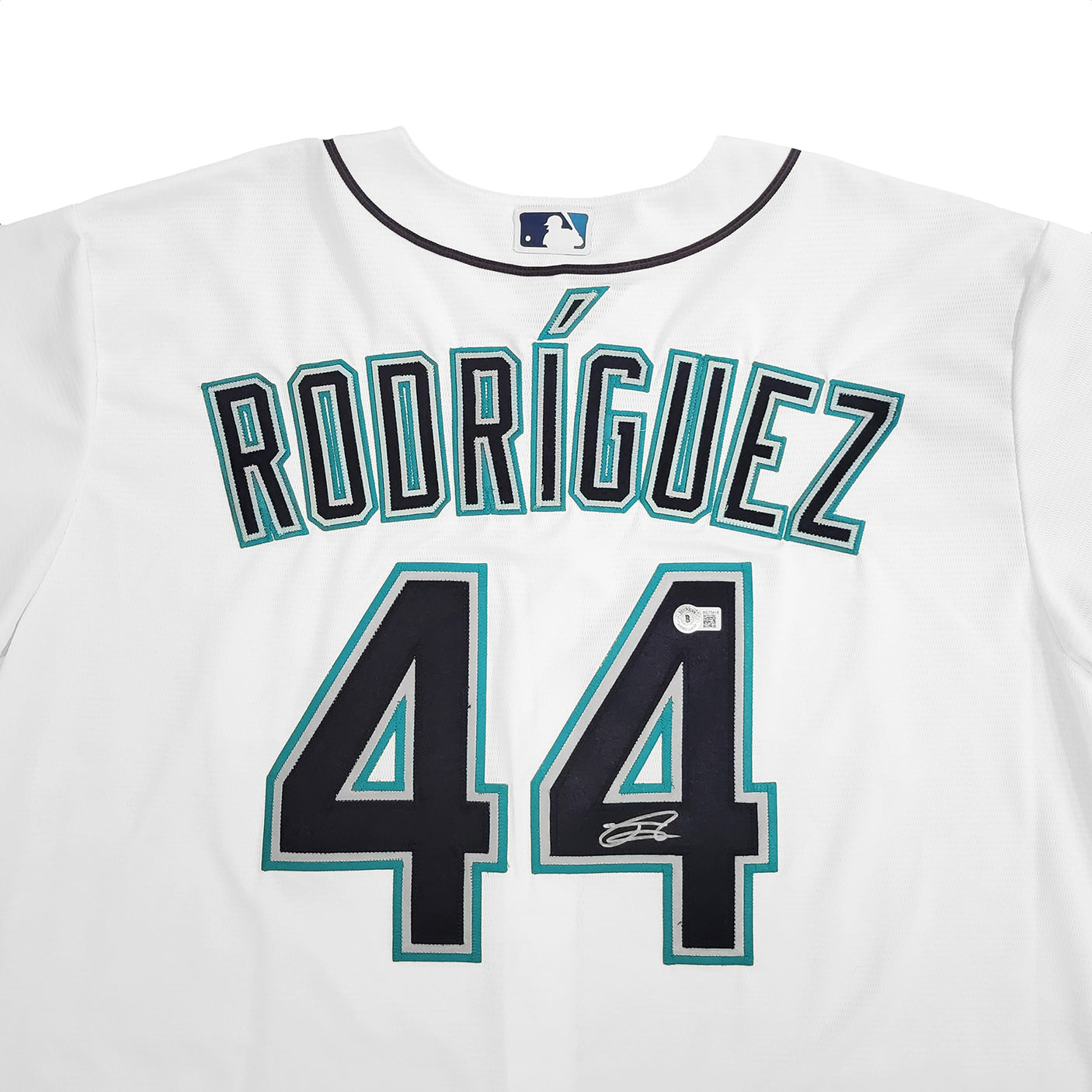Seattle Mariners Julio Rodriguez Autographed White Nike Jersey Size XXL Beckett BAS Stock #212093
