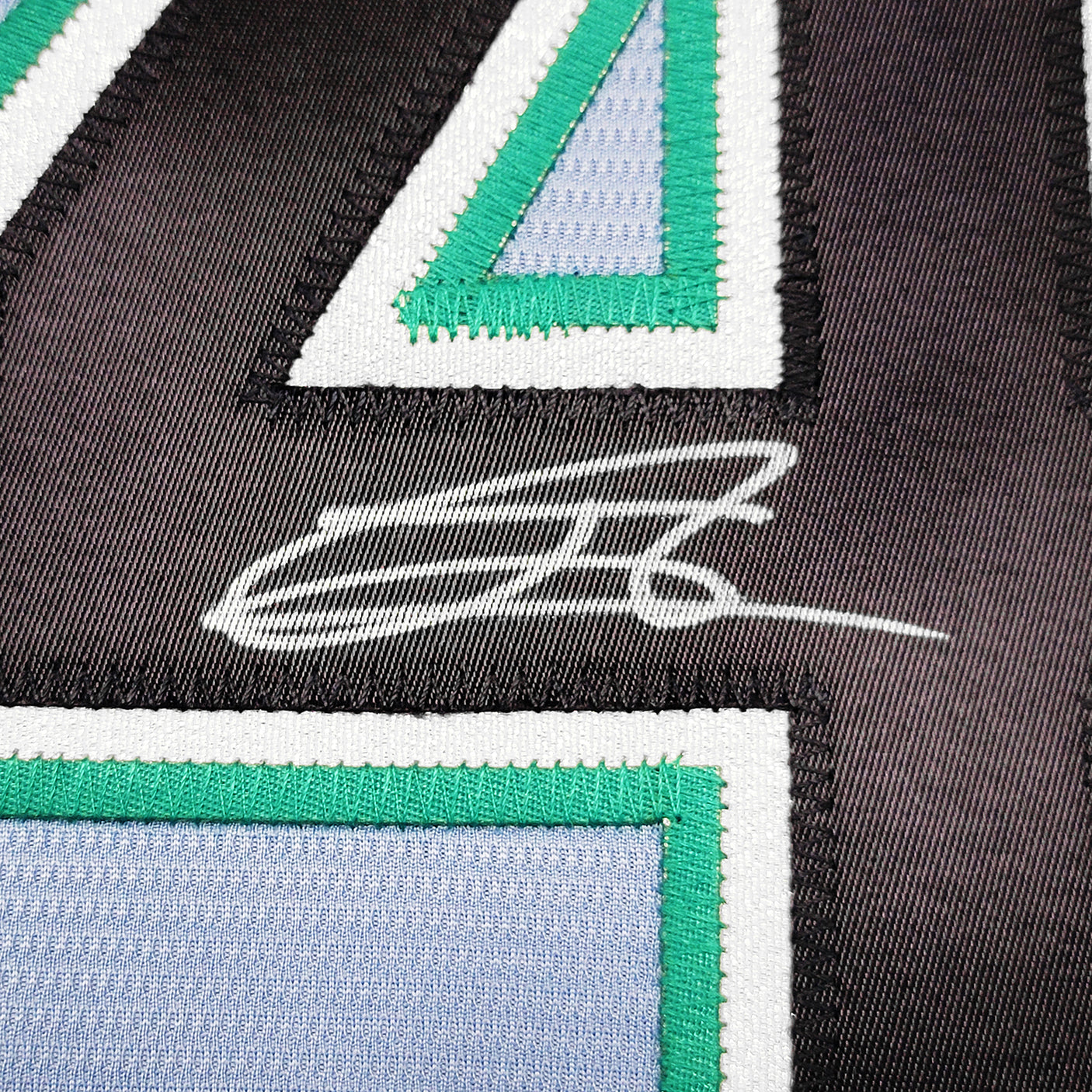 Seattle Mariners Julio Rodriguez Autographed Blue Nike Jersey Size L Beckett BAS Stock #212092