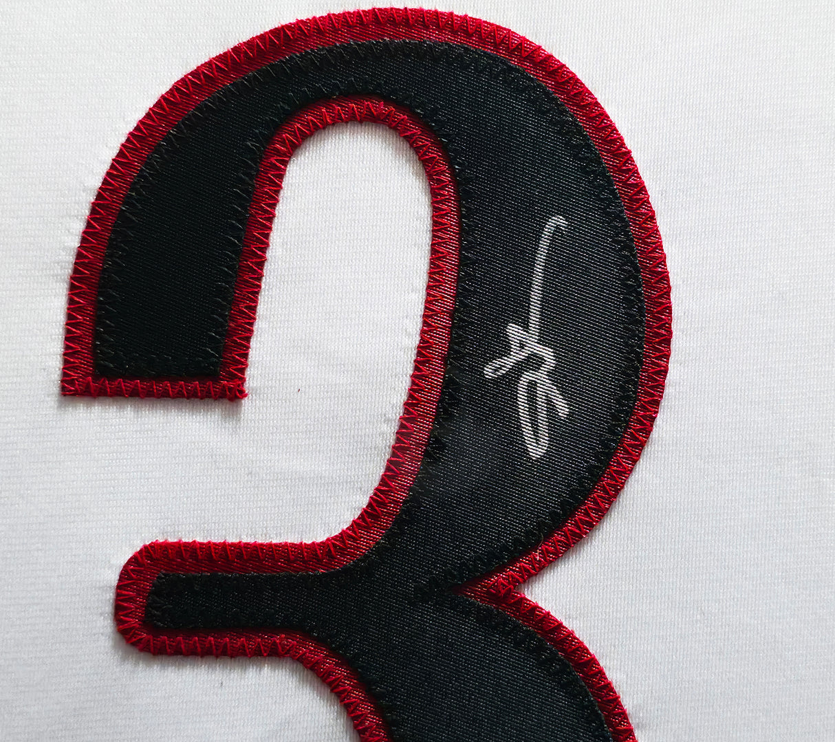 Philadelphia 76ers Allen Iverson Autographed Framed White Jersey Beckett BAS Witness Stock #239068