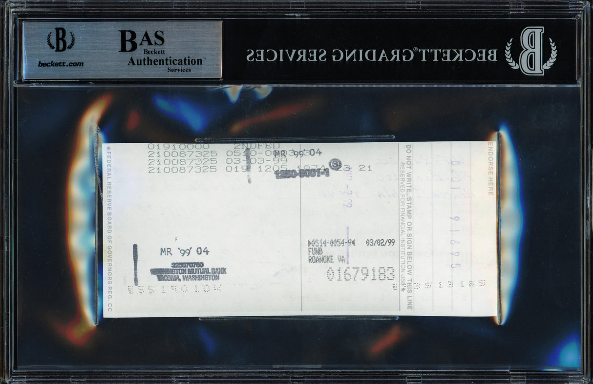 Bill Russell Autographed 3x6 Check Boston Celtics Beckett BAS Stock #239742