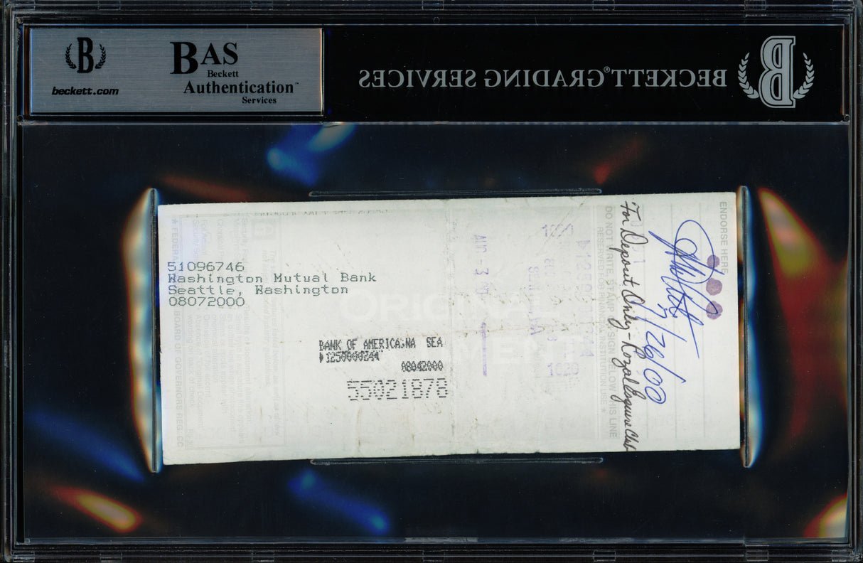 Bill Russell Autographed 3x6 Check Boston Celtics Beckett BAS Stock #239745