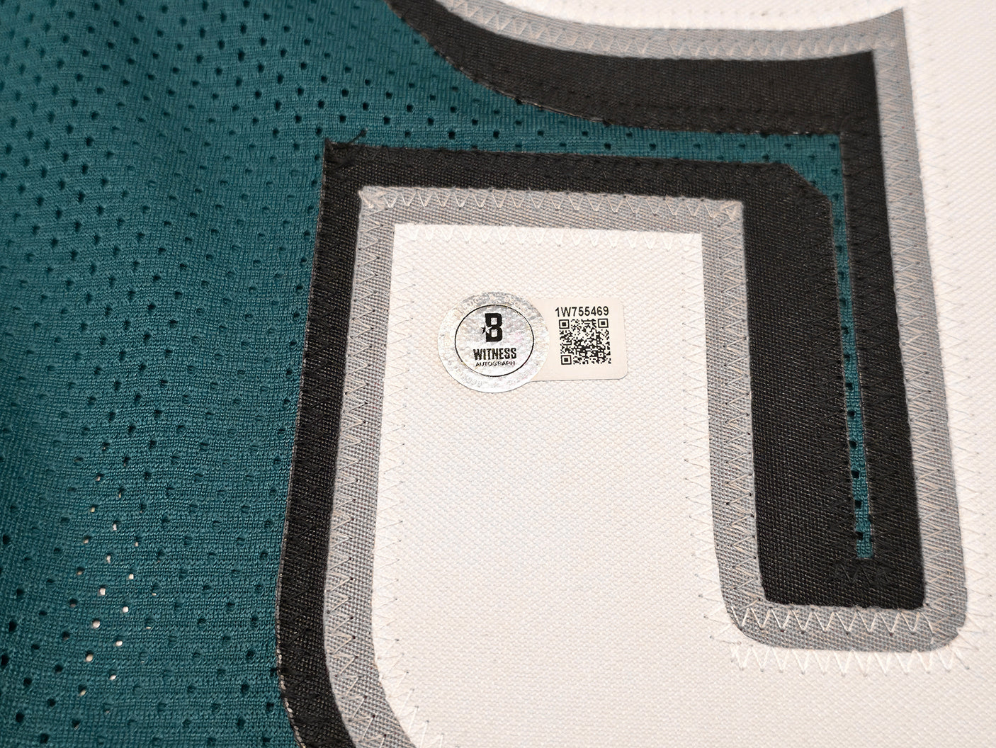 Philadelphia Eagles Jalen Carter Autographed Green Jersey Beckett BAS Witness Stock #238929