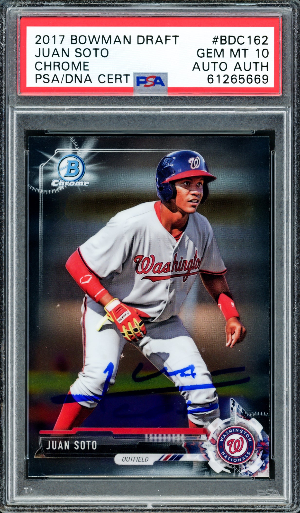 Juan Soto Autographed 2017 Bowman Draft Chrome Rookie Card #BDC162 New York Mets PSA 10 PSA/DNA #61265669