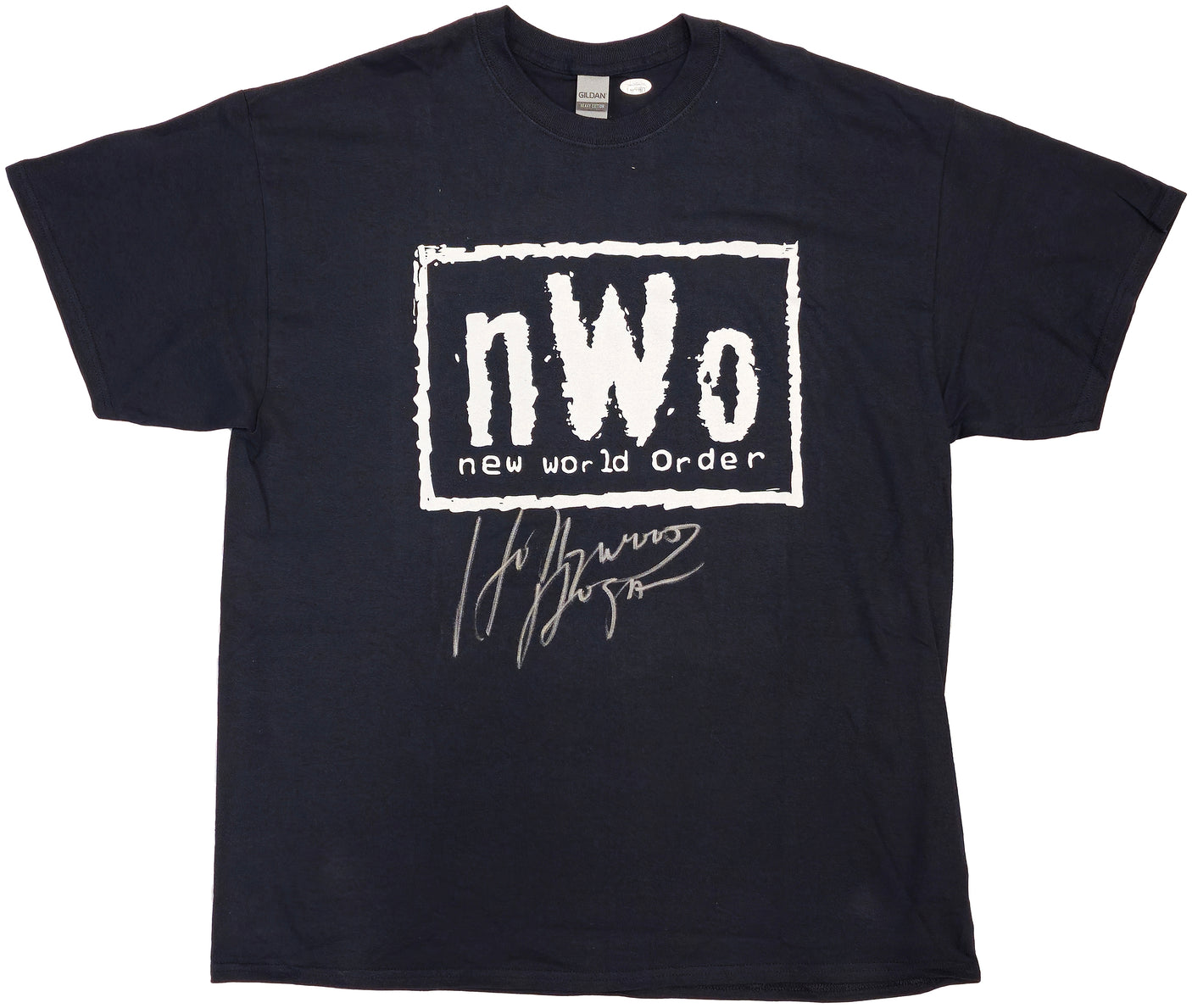 Hulk Hogan Autographed Black WWE NWO T-Shirt "Hollywood" JSA Stock #228799