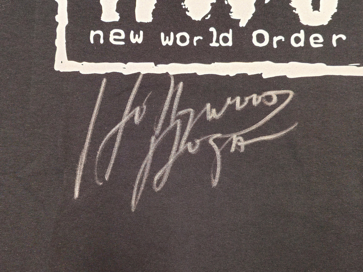 Hulk Hogan Autographed Black WWE NWO T-Shirt "Hollywood" JSA Stock #228799