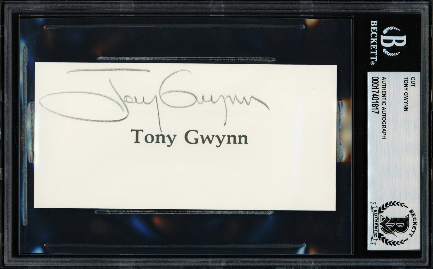 Tony Gwynn Autographed 2.5x5 Cut Signature San Diego Padres Beckett BAS Stock #239933