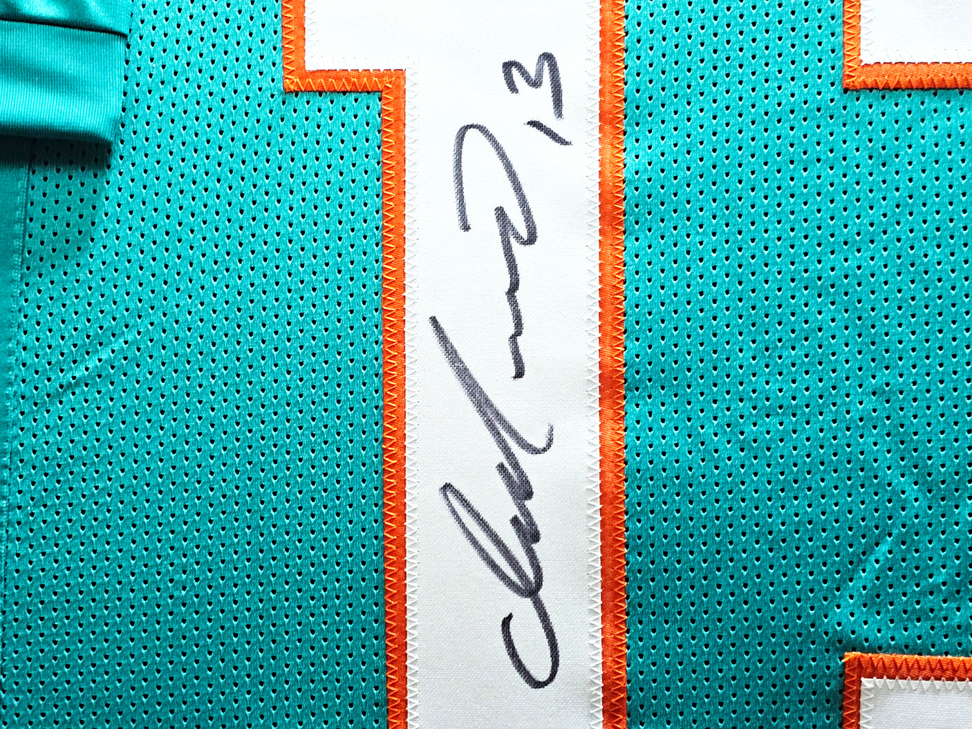Miami Dolphins Dan Marino Autographed Framed Teal Jersey Beckett BAS Stock #230180